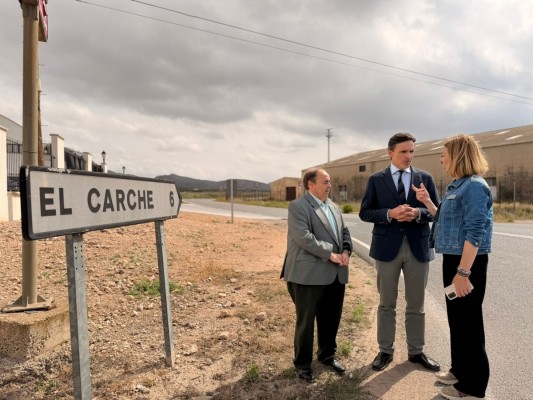 Once empresas compiten por la adjudicación de las obras de mejora del primer tramo de la carretera de El Carche en Jumilla