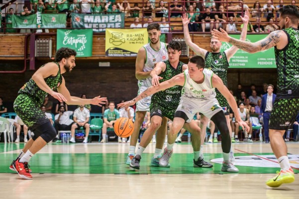 El Amics cae por seis puntos en Albacete y apelará al Ciutat de Castelló para culminar la remontada 