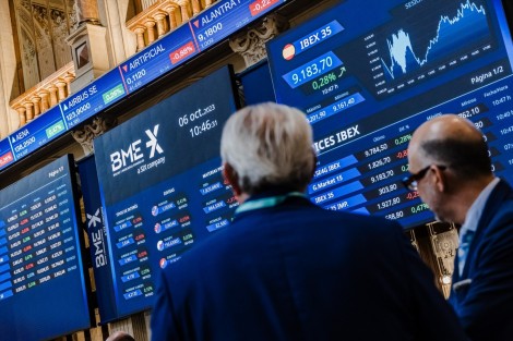 El Ibex 35 cierra en 20.057 puntos, un 0,17% más