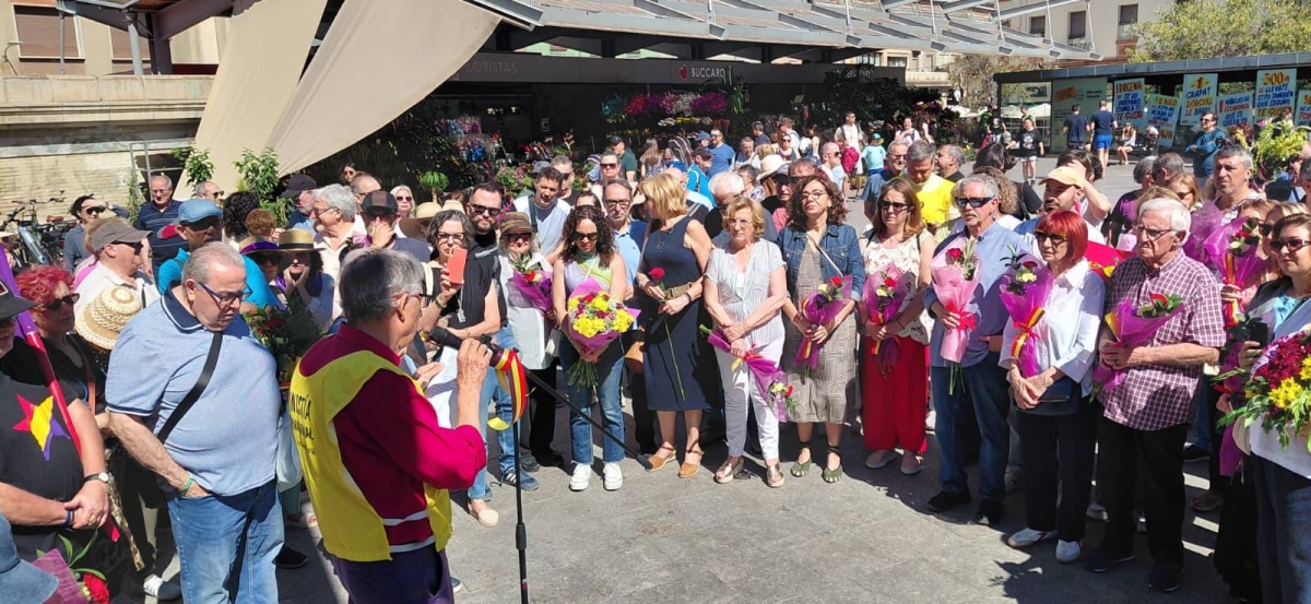 El homenaje por el bombardeo del Mercado Central organizado por la Comisión Cívica.