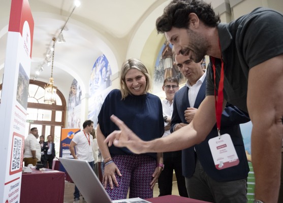 La Diputación activa un proyecto de mejora del comercio local para turistas con medios digitales