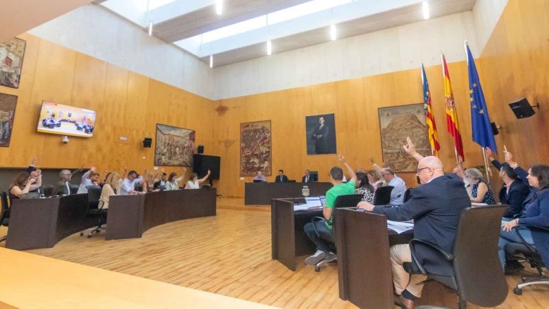 Benidorm retira la propuesta de revisar las tarifas de los aparcamientos tras una denuncia del PSOE