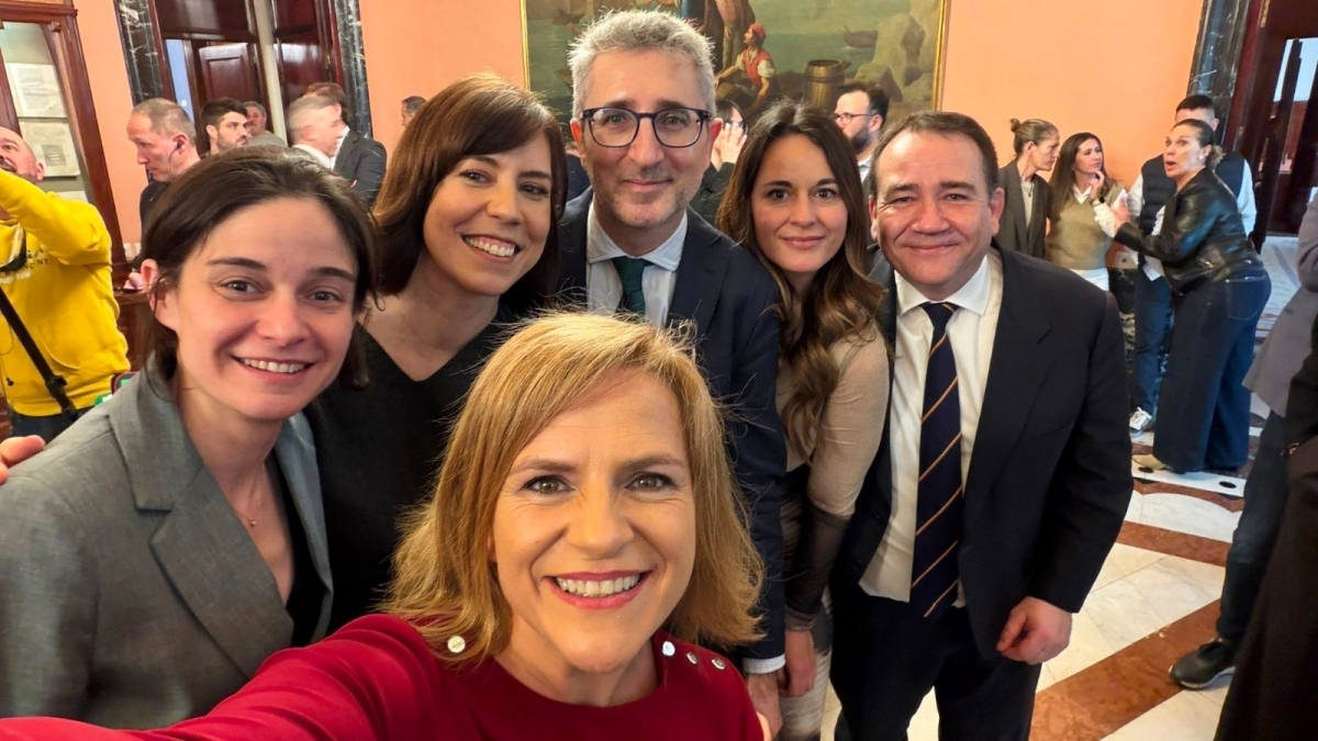 Del Canto, Morant, España, Zulima Pérez, Illueca y Pilar Bernabé. 