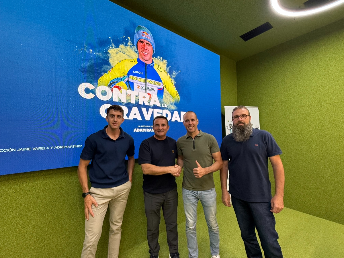 Adam Raga presentó su documental en La Nucía