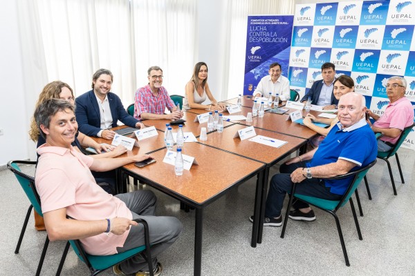 Uepal reclama generar servicios públicos y normas para la instalación de empresas en áreas rurales