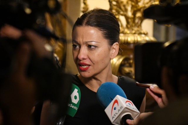 Rego avisa a las CCAA que a los menores hay que acogerlos en 