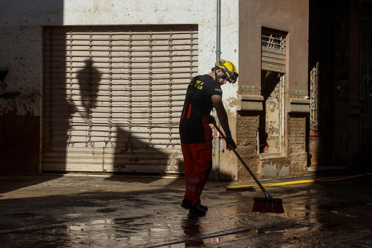 Un bombero asegura que el día de la Dana se debió obligar a trabajar a toda la plantilla