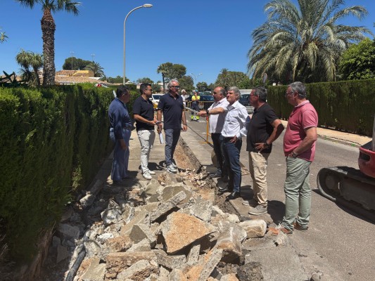 Orihuela inicia la reurbanización de la avenida Miguel de Cervantes de Campoamor con una inversión de 1,2 millones