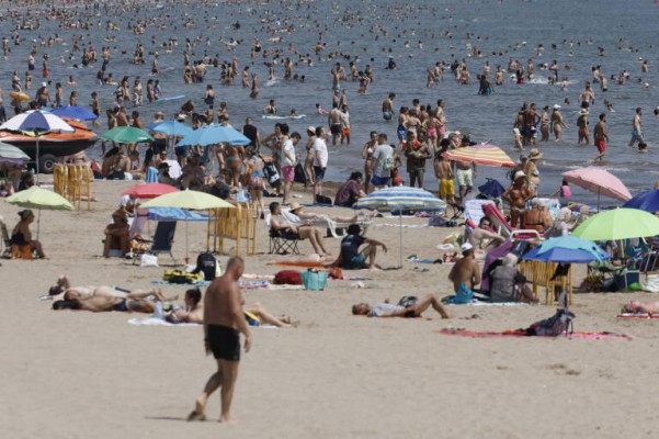 Ola de calor en la Comunitat Valenciana: alerta roja en 34 municipios