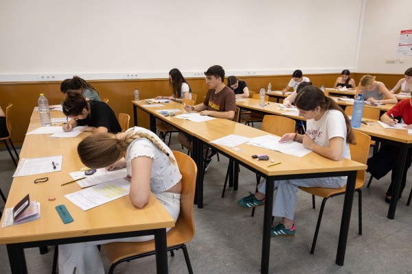 Un total de 2.975 estudiantes se matriculan en la UJI para las pruebas de acceso a la universidad