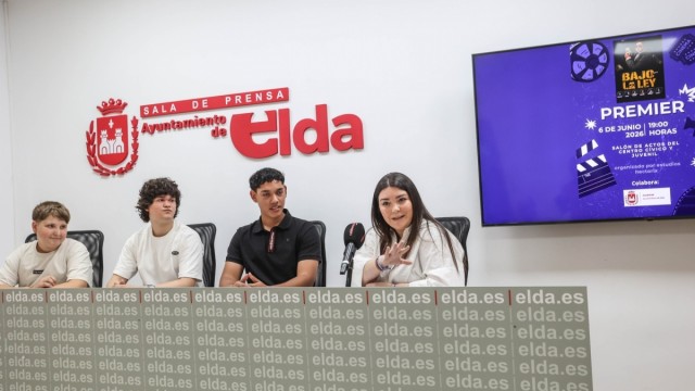 'Bajo la ley', la serie policiaca en clave de humor creada por un grupo de jóvenes eldenses 