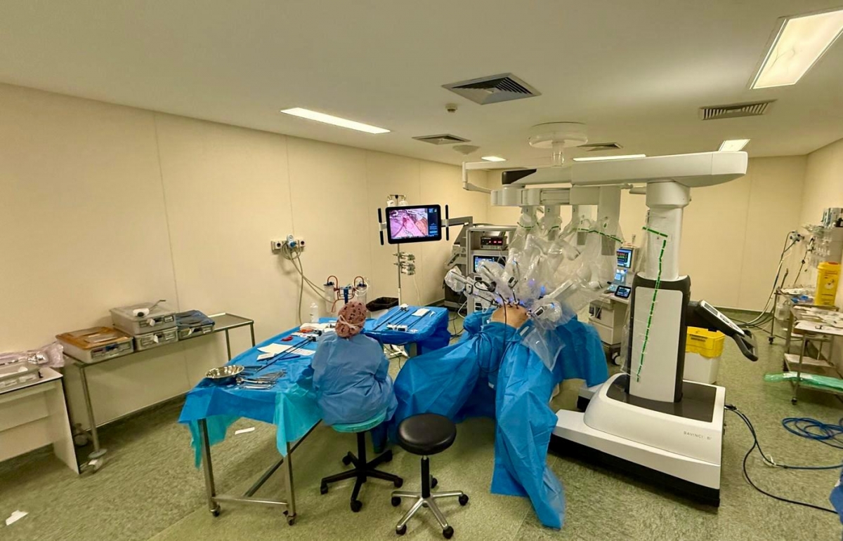 Vithas Valencia 9 de Octubre incorpora el robot Da Vinci a la unidad de cirugía bariátrica