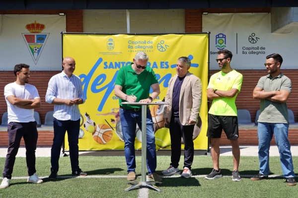 Andrés Iniesta trae su campus a Santomera este verano por primera vez 