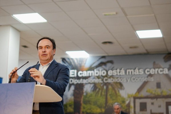 Llorca defiende que su prioridad nacional es educación, políticas sociales o sanidad: