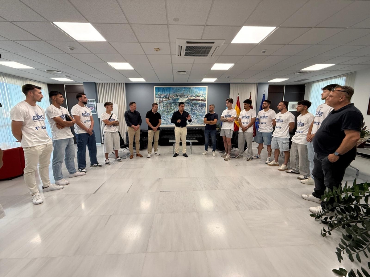 San Javier recibe a los héroes del fútbol y el fútbol sala tras sus ascensos de categoría
