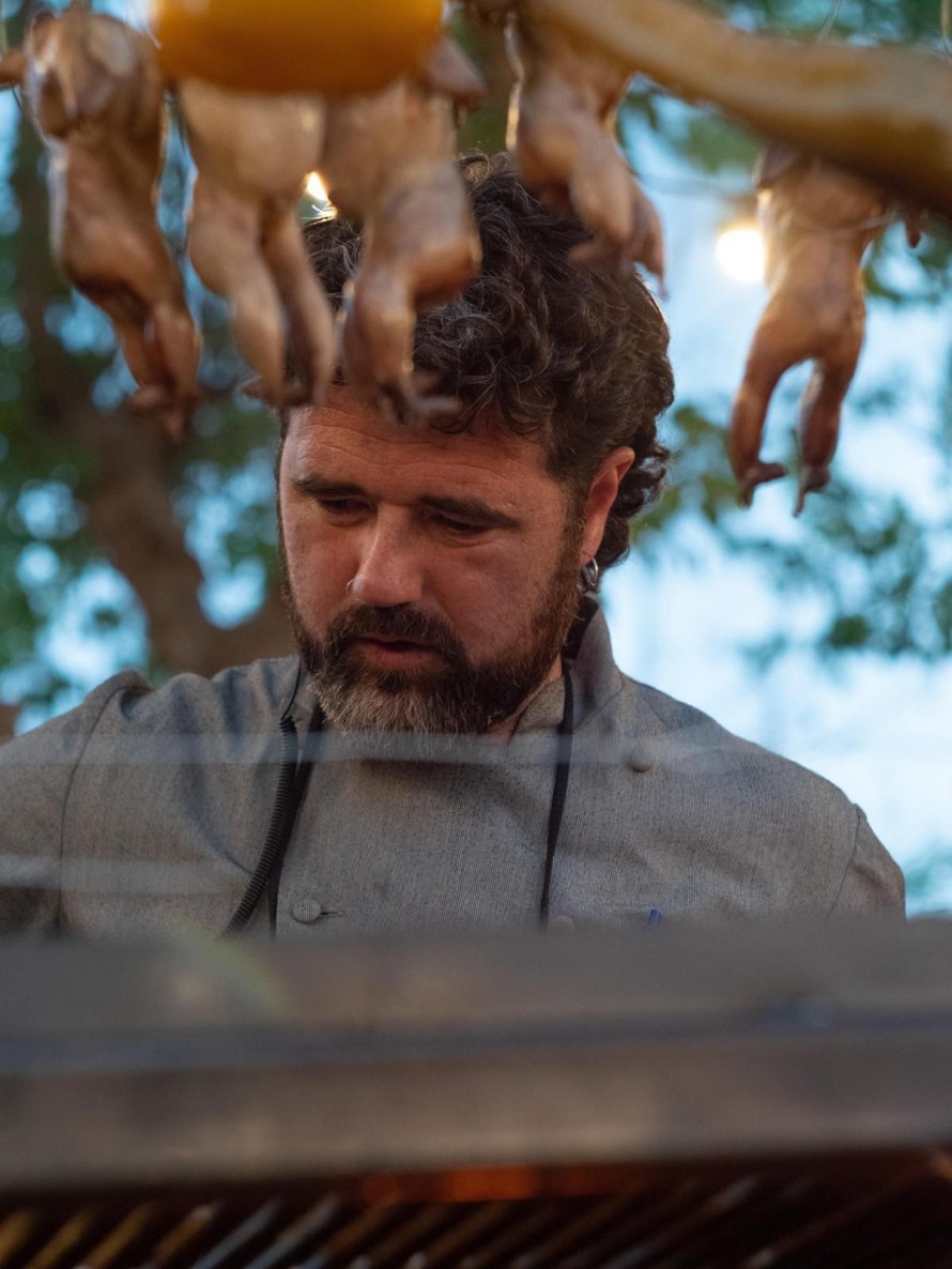 Abre Local, el nuevo restaurante de Yelel Cañas