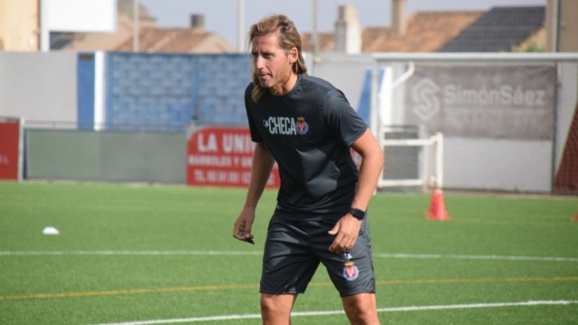 Checa deja de ser entrenador de la Minera a petición propia tras rozar el ascenso