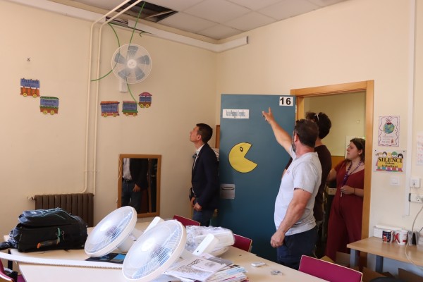 Burjassot instala más de 200 ventiladores en los colegios públicos del municipio