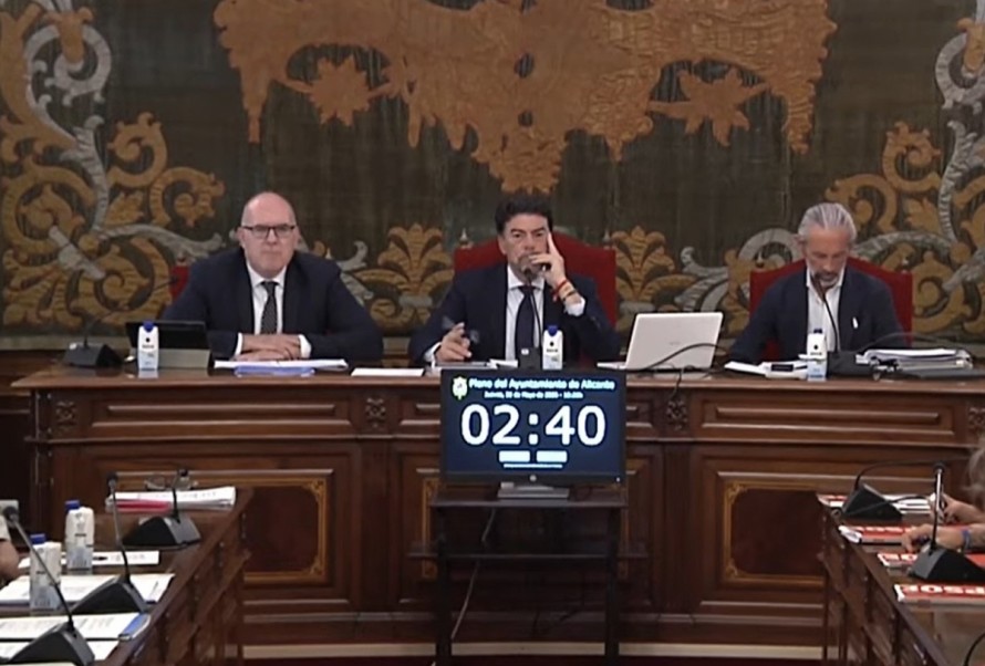 El Tribunal de Cuentas detecta deficiencias en la asignación de los sueldos a los ediles de Alicante y la subida del 10% al equipo de gobierno