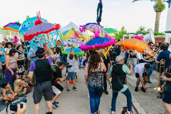 El Maig di Gras de Borriana celebra deu anys convertit en molt més que un festival de música