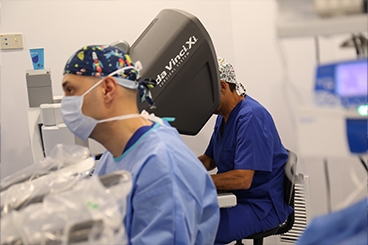 Intervención con robot Da Vinci, en Imed.