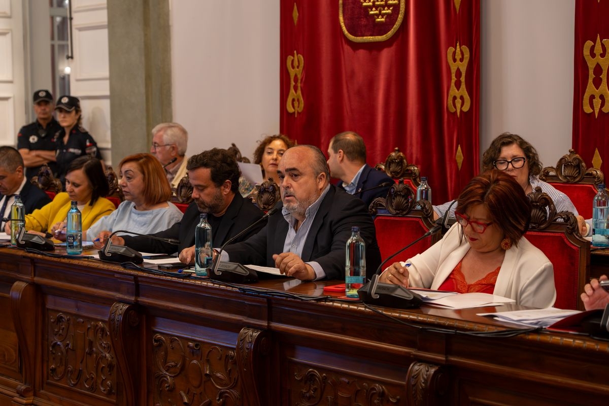 El Gobierno de Cartagena aprovecha la retirada de mociones para retratar a una oposición 