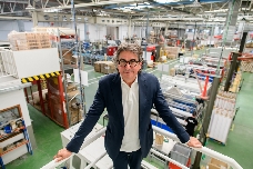 Miarco, la empresa valenciana que compite con multinacionales de las cintas adhesivas en 35 países