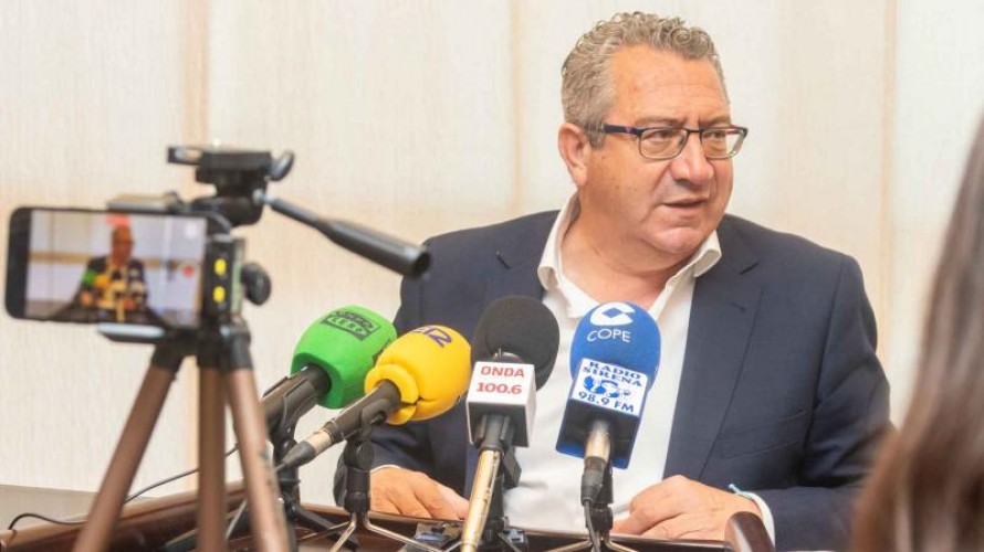 Benidorm contrata a Broseta por 17.500 euros para elaborar nuevo informe sobre cómo ejecutar la sentencia del suelo de Serra Gelada