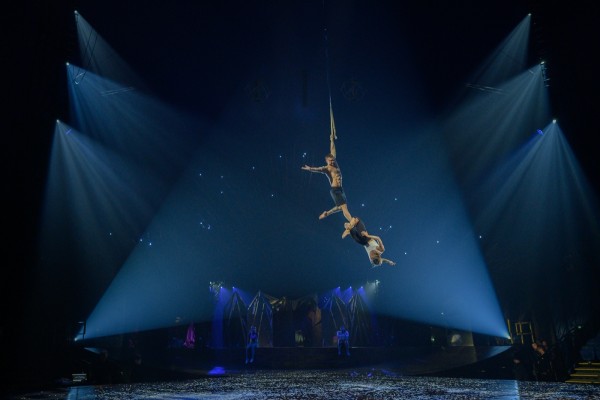 València arropa al Circo de Sol en el estreno de 'Alegría'