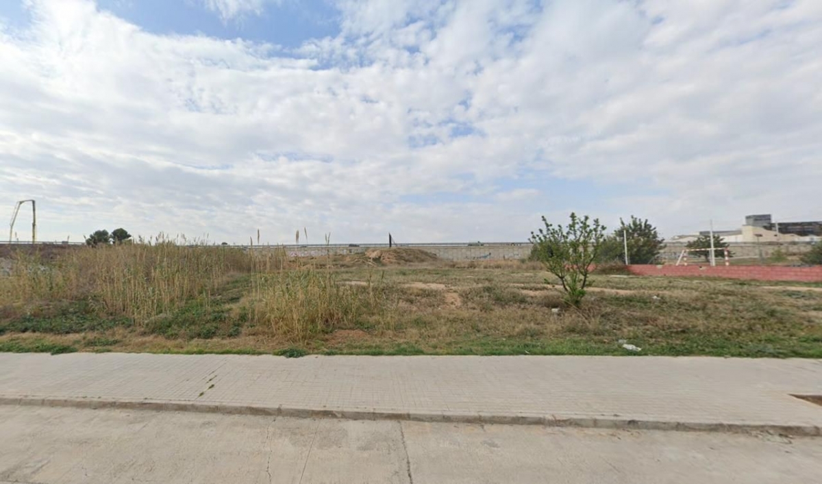 Parcela municipal de Paterna para construir el Campus Sanitario Avanzado.