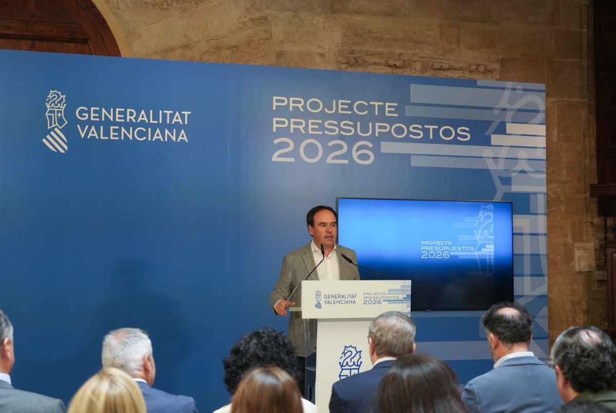 El Consell prioriza la educación en un presupuesto de 2026 con menos déficit