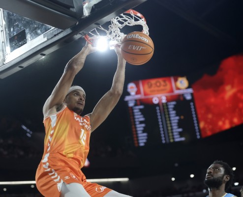 Valencia Basket pasa por encima de Gran Canaria y depende de sí mismo para ser segundo
