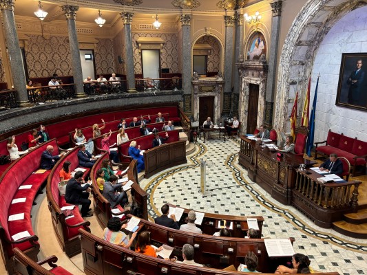 El Ayuntamiento aprueba las fichas del Nou Mestalla con 