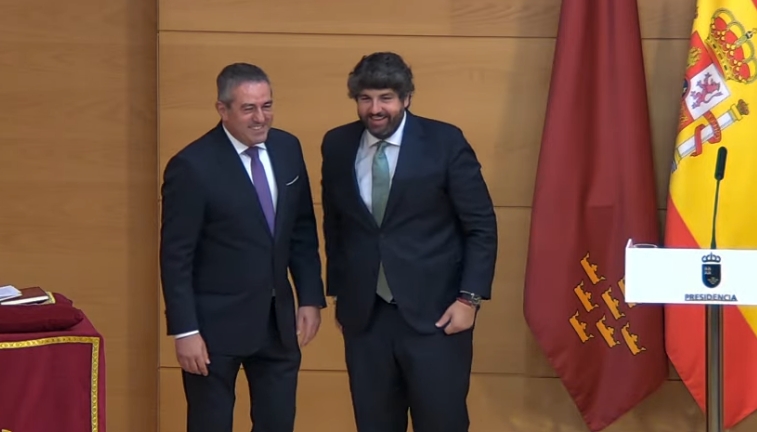 Joaquín Buendía e Isabel Ayala toman posesión y López Miras marca el primer encargo: 