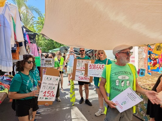 Profesores del IES Miquel Peris del Grau reclaman que el ahorro salarial de la huelga se destine a climatizar aulas