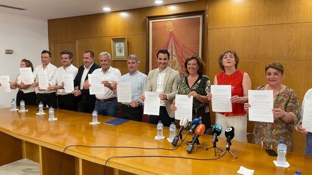 Ayuntamientos del PP de la Vega Baja unen fuerzas para exigir al Gobierno eliminar el peaje de la AP-7