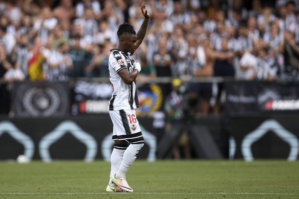 Cipenga deja el Castellón y firma por el Almería