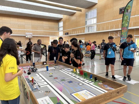 La UJI acoge una nueva edición del torneo WRO de robótica educativa de la Comunitat y antesala del nacional