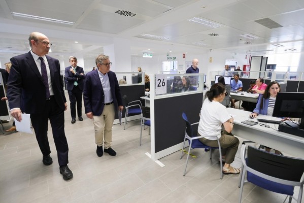 La Generalitat habilita casi 70 puntos de atención presencial en la campaña de la renta 2025