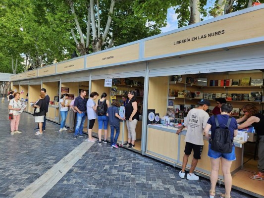 Nieves Herrero presenta su novela 'La prometida' este jueves en la inauguración de la Feria del Libro de Caravaca