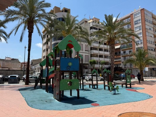 Burriana llevará al Pleno un presupuesto de 146.948 euros para mantenimiento y reparación de parques infantiles
