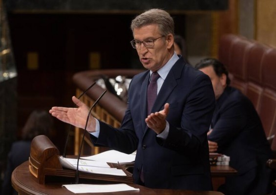 Feijóo pide a Sánchez redactar su carta de dimisión tras citarle el juez