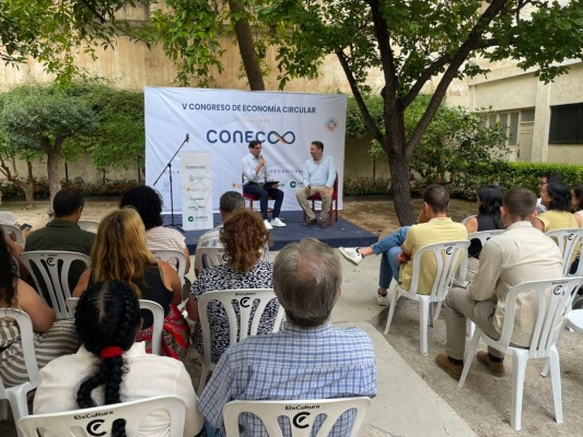 Los retos de la revalorización textil o subvencionar la economía circular en el V Conecoo, celebrado en Elche