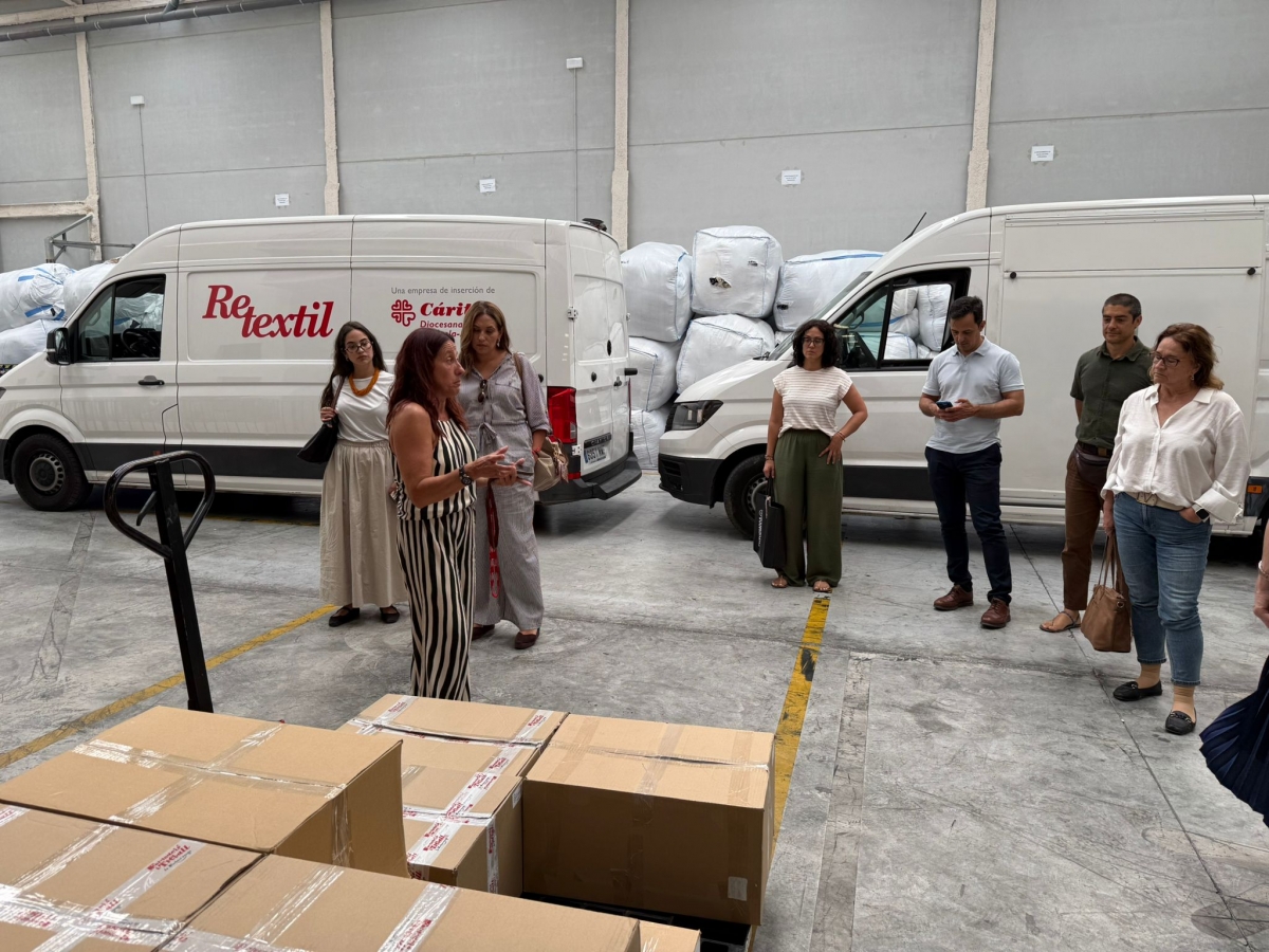 Visita a Retextil en el quinto congreso Conecoo, celebrado en Elche.