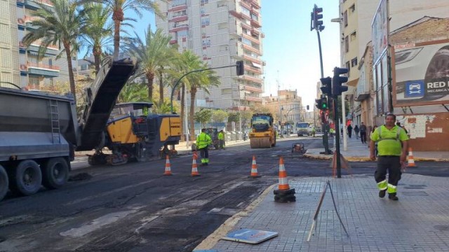 Elche encarga a Involucra la renovación de aceras por 500.000 euros en ciudad y pedanías