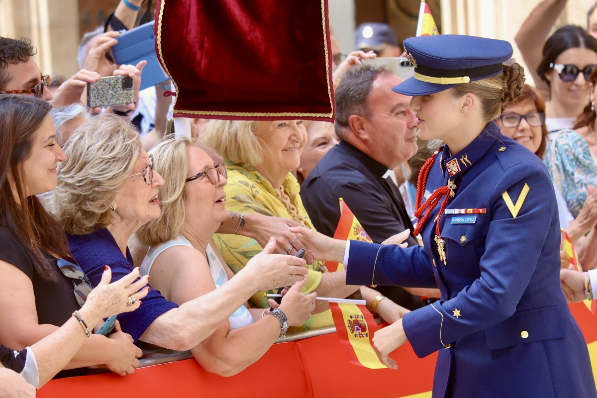 Todas las imágenes de la 'despedida dorada' a la Princesa Leonor en la Región de Murcia