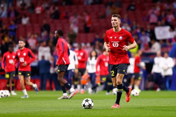 La puerta del Valencia CF vuelve a abrirse para Meunier ocho años después