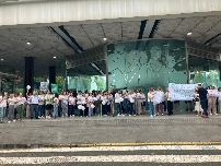 La concertada supera el primer día de huelga con satisfacción sindical por la respuesta de los docentes