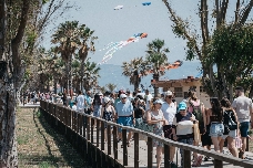 Castelló suma a los comercios del Grau a la oferta del Festival del Viento con un nuevo mercadillo artesanal