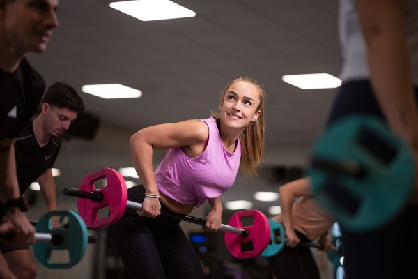 El 55% de las mujeres hace deporte para reducir el estrés y cuidar su bienestar emocional, según el Observatorio GOfit